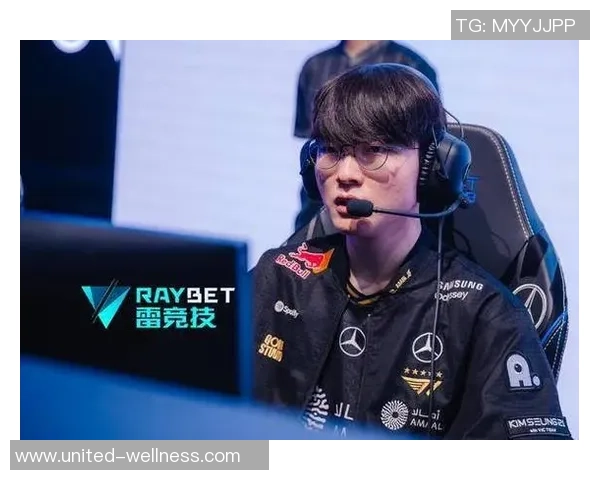 DOTA2最新状态排行榜揭晓BLG战队荣登第三名引发关注 DOTA2最新状态排行榜揭晓BLG战队荣登第三名引发关注